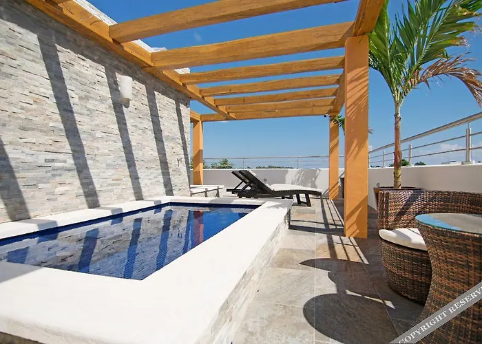 Azura Boutique Hotel