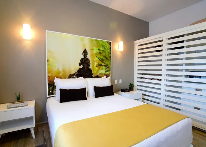 Azura Boutique Hotel