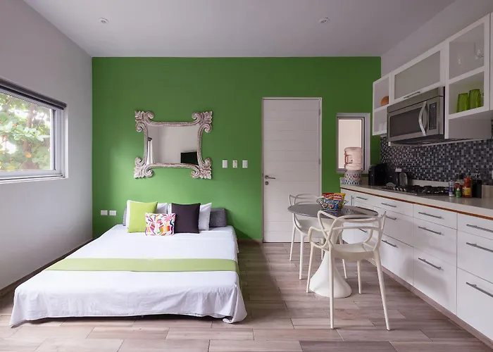 Azura Boutique Hotel