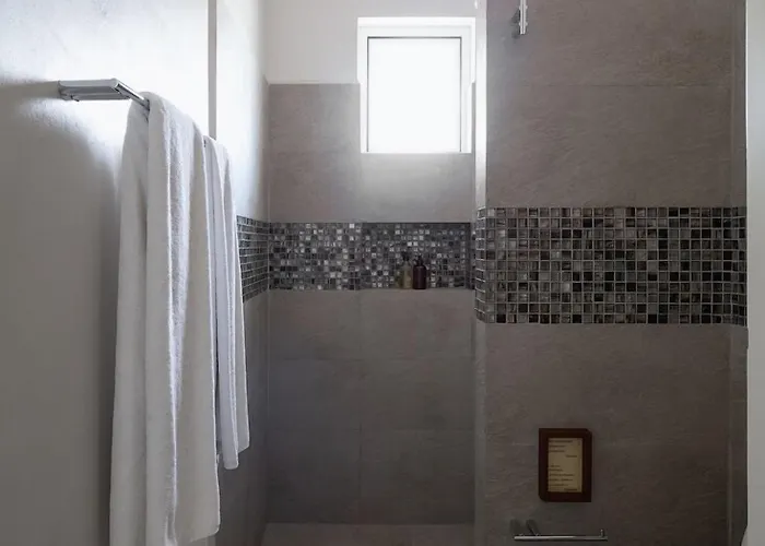 Azura Boutique Hotel